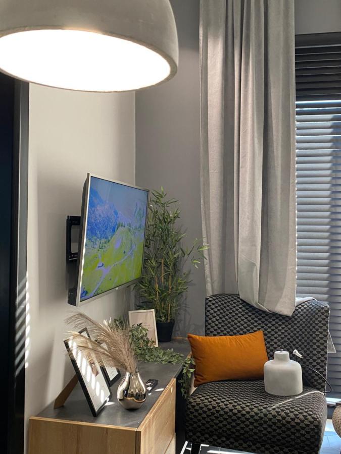 Urban Stay Tirana Deluxe 外观 照片