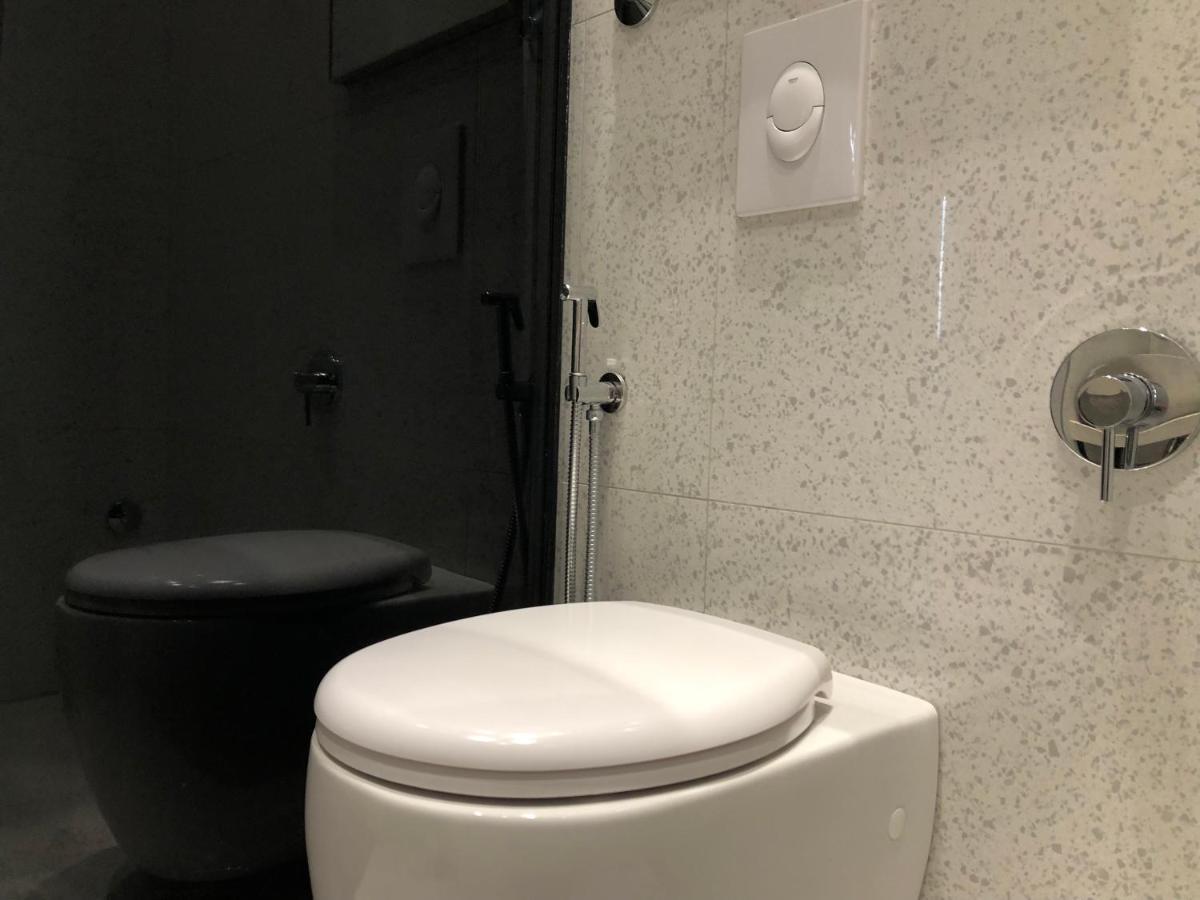 Urban Stay Tirana Deluxe 外观 照片