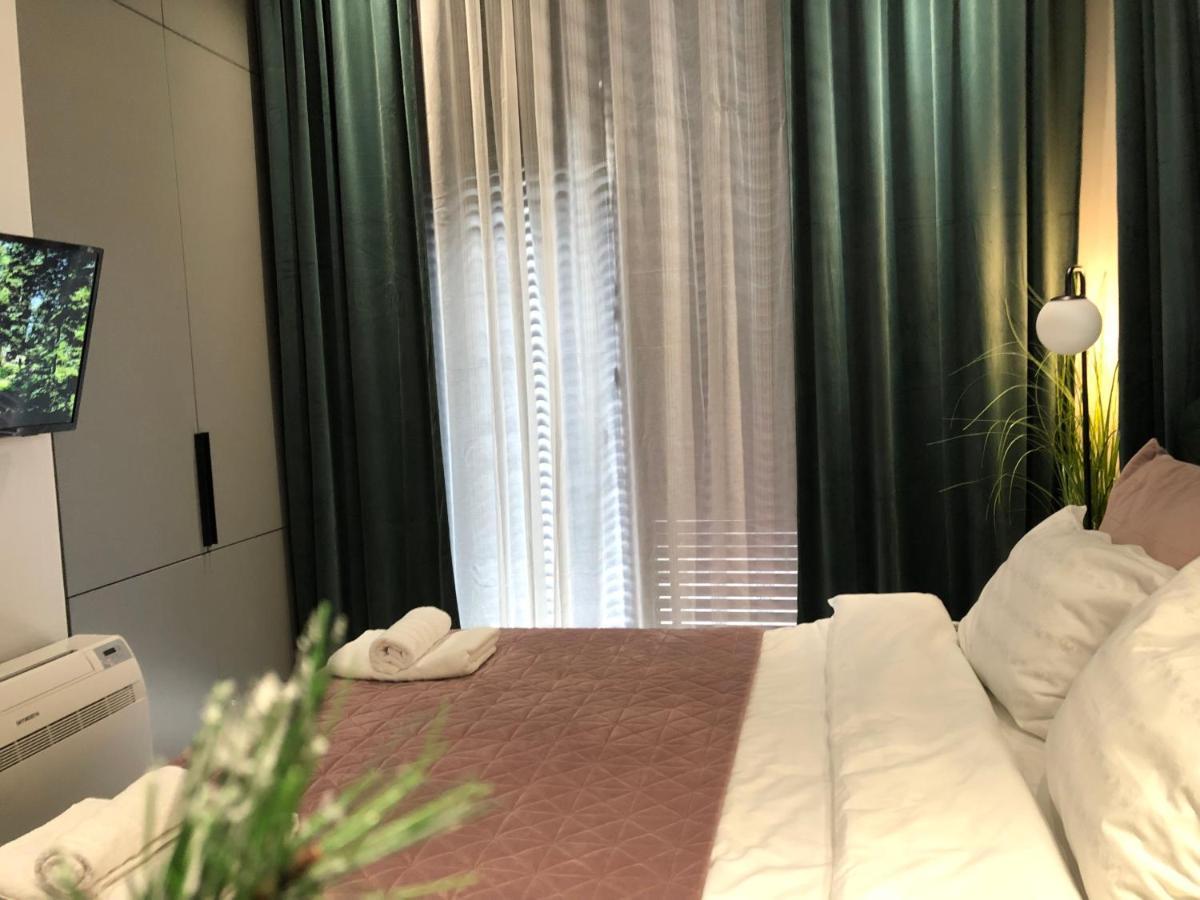 Urban Stay Tirana Deluxe 外观 照片