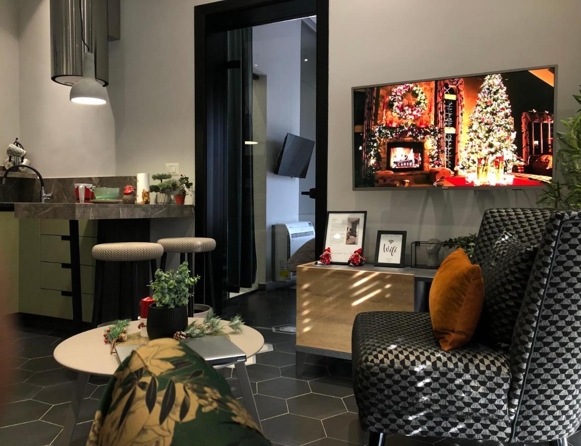 Urban Stay Tirana Deluxe 外观 照片