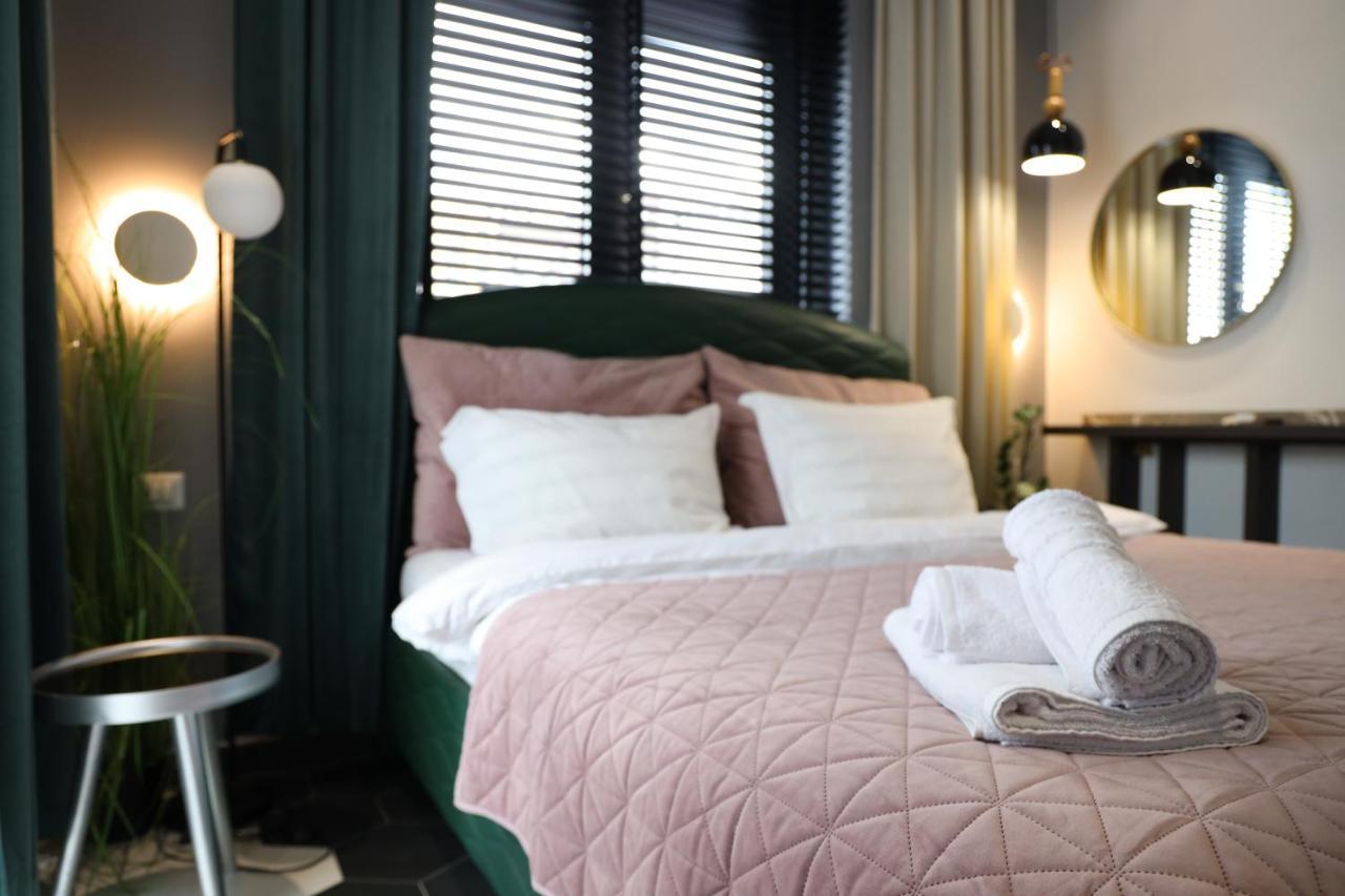 Urban Stay Tirana Deluxe 外观 照片